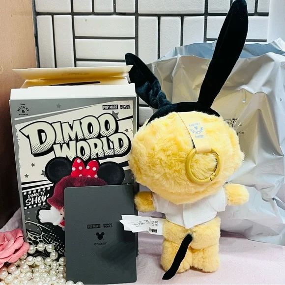 POPMART x DIMOO WORLD × DISNEY Vinyl Plush Keychain - PLUTO - OPEN BOX/BAG